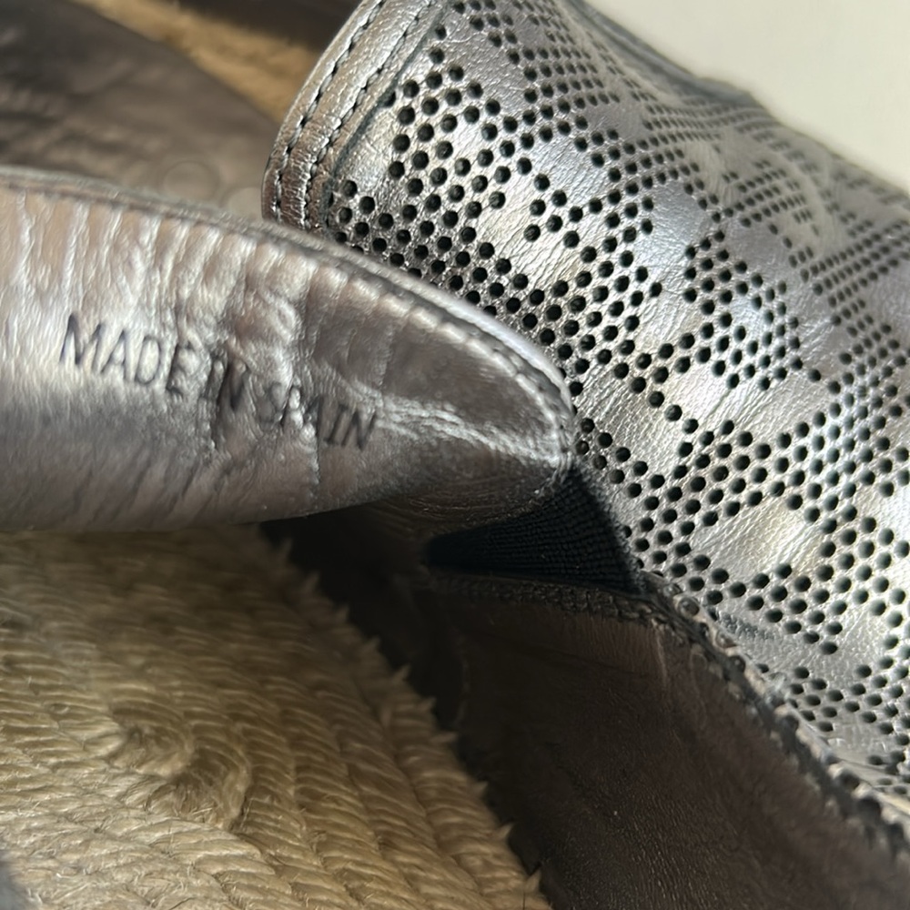 JIMMY CHOO DAWN STEEL SLIP ON LOGO ESPADRILLES SNEAKERS - Picture 16 of 17